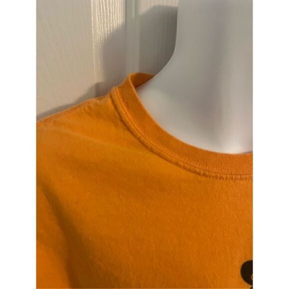 Gildan Orange Tony the Tiger Short Sleeve T-Shirt. Size Large. - Picture 4 of 6